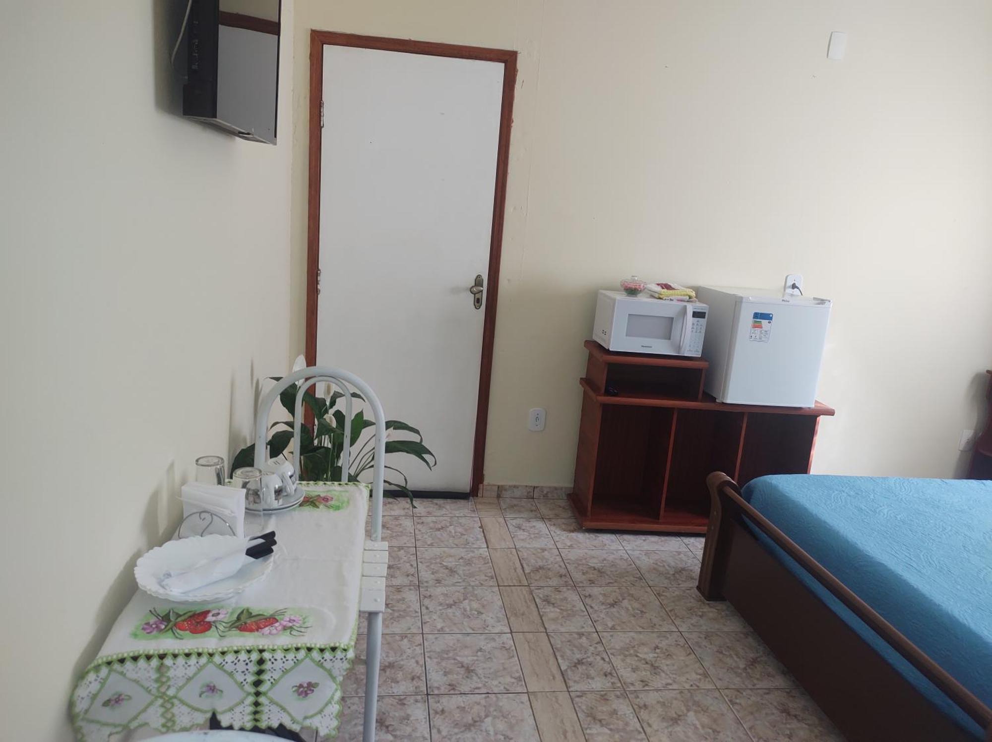 Quarto Confortavel Com Garagem Оламбра Екстериор снимка